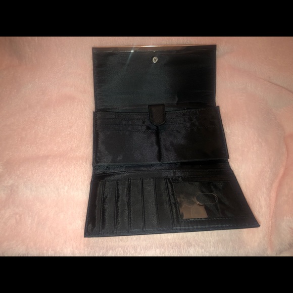 Wallet - Picture 2 of 4